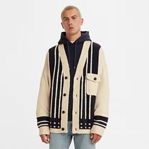 Levi's® Made & Crafted®
THROW OVER CARDIGAN SWEATER